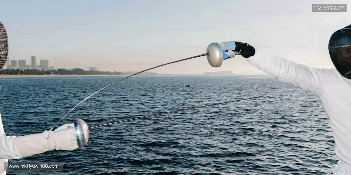 ⚔️🏅 强者较量，荣耀加冕！